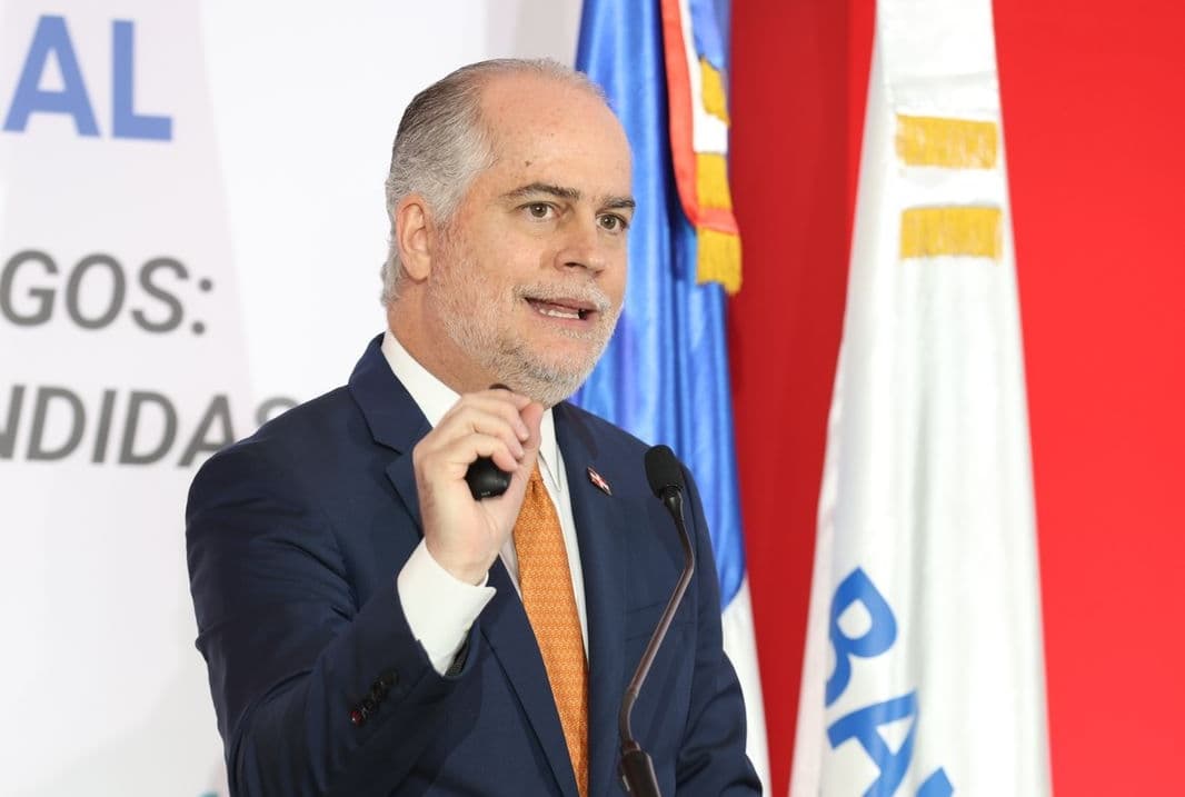 Alejandro Fernandez
